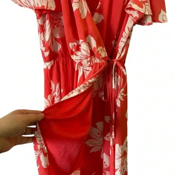 Mi Ami Coral Floral Wrap Dress Women Size Medium Francesca's - Picture 7 of 10